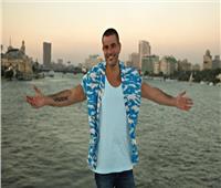عمرو دياب يتصدر «يوتيوب» بأغنية «الجو جميل»