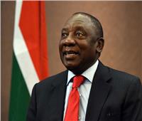 رئيس جنوب أفريقيا يخضع للحجر الصحي بعد مخالطة مصاب بكورونا