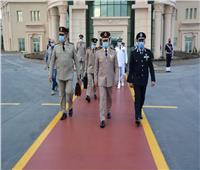 صور..رئيس الأركان يغادر إلى السودان لبحث التعاون العسكري والأمني