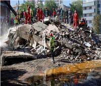 ارتفاع حصيلة ضحايا زلزال إزمير في تركيا إلى 102 قتيل
