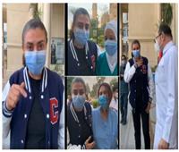صور| «كنت بموت».. كلمات مؤثرة من نشوى مصطفى بعد خروجها من المستشفى