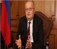 سفير روسيا يبحث مع المجلس المصري للشئون الخارجية العلاقات بين البلدين