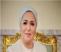 انتصار السيسي: «أرمي حمولي على الرئيس»