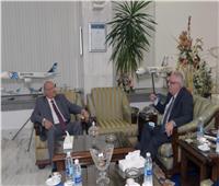 رئيس مصرللطيران يبحث تداعيات « كورونا» مع الاتحاد العربي للنقل الجوي