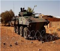 مسلحون يهاجمون 3 قواعد عسكرية فرنسية في مالي