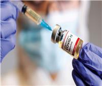 مسؤول طبي أمريكي يكشف الأعراض الجانبية للقاحات كورونا