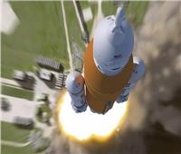 فيديو |تجهيز أكبر صاروخ في التاريخ سيمكن البشر من السفر لمسافات أبعد من  الفضاء
