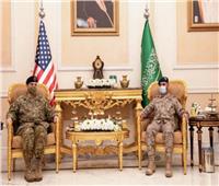رئيس هيئة الأركان السعودي يبحث مع نظيره الأمريكى التعاون العسكري 