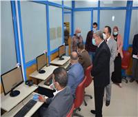 محافظ المنيا يتابع اختبارات التنفيذيين لشغل مناصب قيادية 