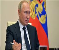 بوتين يوقع قانونا يمنح الرئيس السابق لروسيا عضوية مدى الحياة بمجلس الاتحاد