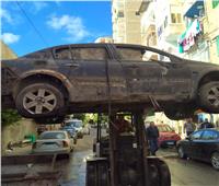 رفع السيارات المهملة من شوارع الإسكندرية