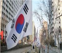 كوريا الجنوبية تمدد فترة تعليق الرحلات الجوية من وإلى بريطانيا 