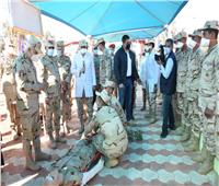 رئيس الأركان يتفقد معسكر إعداد وتأهيل مقاتلي شمال سيناء بالجيش الثاني..صور