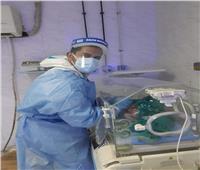 ولادة في ظروف استثنائية لمريضة كورونا بمستشفي تلا العام.. صور