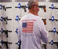 هل كانت مبيعات الأسلحة السبب وراء العنف بأمريكا؟