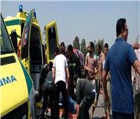 إصابة 7 أشخاص في تصادم سيارتين بطريق القاهرة -أسوان الزراعي 
