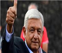 رئيس المكسيك يعلن تجاوزه مرحلة الخطر بعد إصابته بكورونا