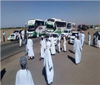 محتجون سودانيون يغلقون معبرا حدوديا بين السودان وإثيوبيا