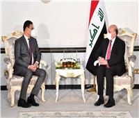 وزير الخارجية العراقي يتسلّم أوراق اعتماد سفير مصر الجديد لدى بغداد 