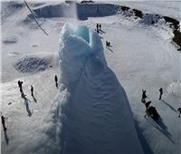 فيديو | بركان جليدي يشكل ارتفاع 45 قدمًا في كازاخستان 