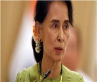 سلطات ميانمار توجه تهمة جديدة للزعيمة المعزولة أونج سان سو تشي