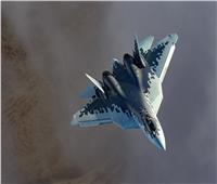 مقاتلة روسية تجري اختبارات لصاروخ جديد يفوق سرعة الصوت