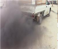مطاردة السيارات الملوثة للبيئة.. ضبط 5 مركبات و10 أطنان أغذية مجهولة| صور
