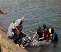 الضحية الـ 6.. انتشال جثة سيدة من غرقى مركب «الهوارية» بالإسكندرية
