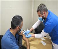الصحة: تطعيم 1366 من الطواقم الطبية بلقاح «كورونا» في الأقصر وبورسعيد