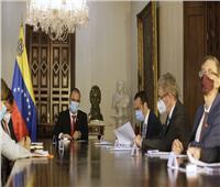 وزير الخارجية الفنزويلي يسلم مذكرات احتجاج لسفراء 4 دول أوروبية