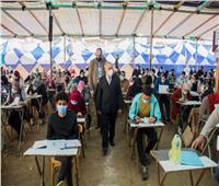 2975 طالبا وطالبة بالفرقة النهائية يؤدون الامتحانات بـ«تجارة طنطا»