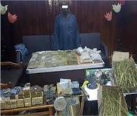 نيابة القاهرة الجديدة: حبس تشكيل عصابي لتصنيع المخدرات بمنطقة بدر