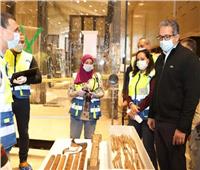وزير السياحة يشهد إعادة تركيب تمثال رمسيس الثاني بالمتحف المصري الكبير