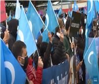 الإيجور ينتفضون ضد الصين.. بالتظاهر في إسطنبول| فيديو