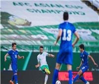 «العمري» يقود السعودية للفوز على الكويت 
