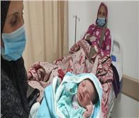 «محمد» أول مولود تحت مظلة التأمين الصحي الشامل بالأقصر