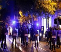 الشرطة الإسبانية تداهم حفلات غير قانونية في مدريد.. فيديو