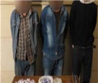 حبس 3 عاطلين ضبط بحوزتهم كمية من مخدر الهيروين بالقاهرة 