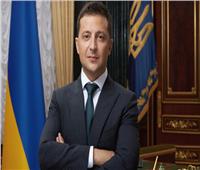 الرئيس الأوكراني لا يستبعد اشتعال حرب شاملة بين بلاده وروسيا