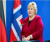 تغريم رئيسة وزراء النرويج 20 ألف كرونة لعدم التزامها بالتباعد الاجتماعي 