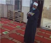 مدير «أوقاف المنيا» يتفقد المساجد في أول أيام شهر رمضان