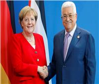 عباس يطلب تدخل ميركل لإجراء الانتخابات الفلسطينية بالقدس