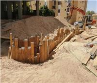 استمرار أعمال إنشاء شبكات الصرف الصحي في ٧ قرى بأسوان | صور