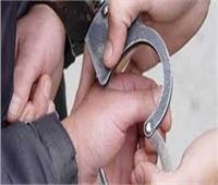 حبس مسجلين خطر بتهمة سرقة «توك توك» بالإكراه في الخليفة 