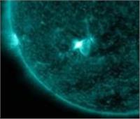 رصد ثلاث انفجارات شمسية اليوم