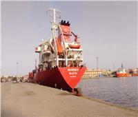 اقتصادية قناة السويس: شحن 3 آلاف طن صودا كاوية من ميناء غرب بورسعيد 