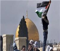 اشتباكات بين الفلسطينيين والقوات الإسرائيلية في محيط المسجد الأقصى