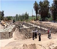 محافظ أسوان يتابع مشروعات «حياة كريمة» وتطوير الريف المصري