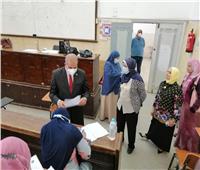 رئيس جامعة الأزهر يتفقد لجان امتحانات السنة التأهيلية بكلية دراسات بنات القاهرة
