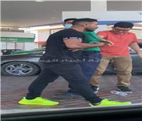 مشاجرة بالأيدي بين أحمد سعد وشاب بمحطة وقود